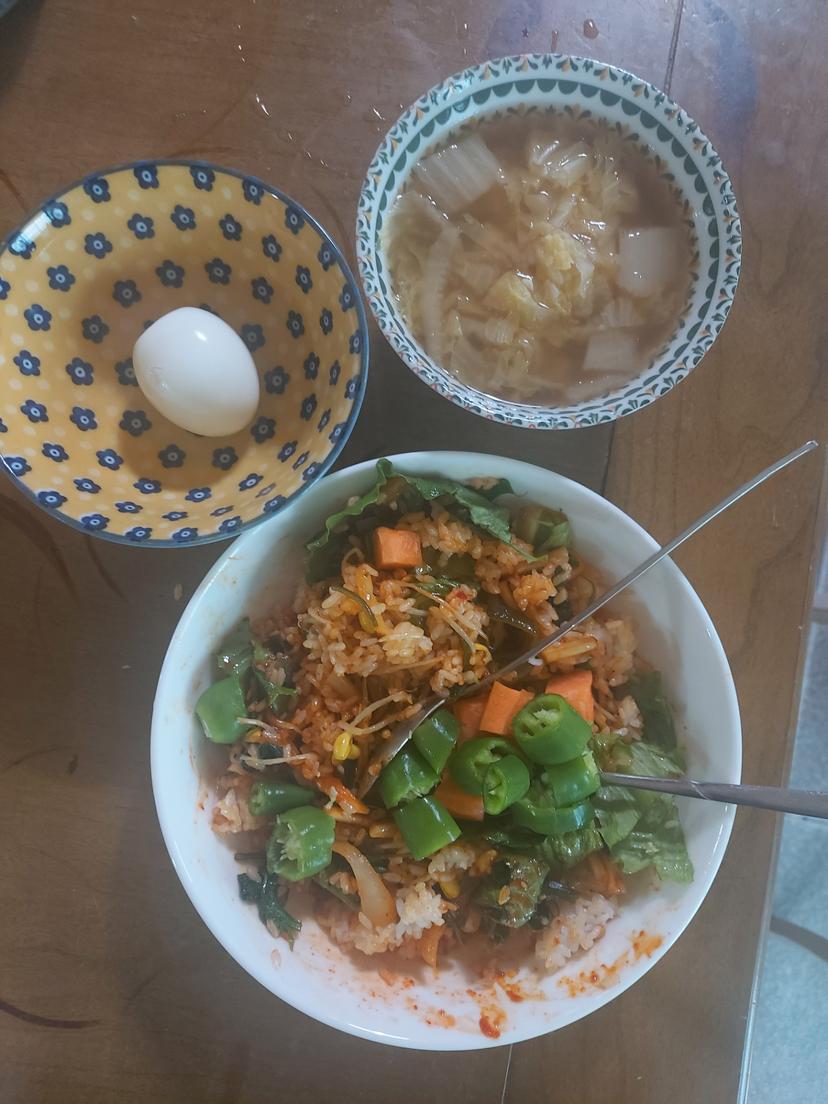 feed image