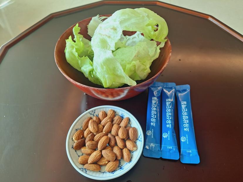 feed image