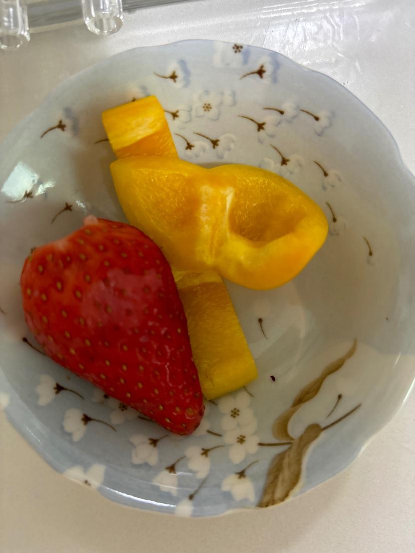 feed image