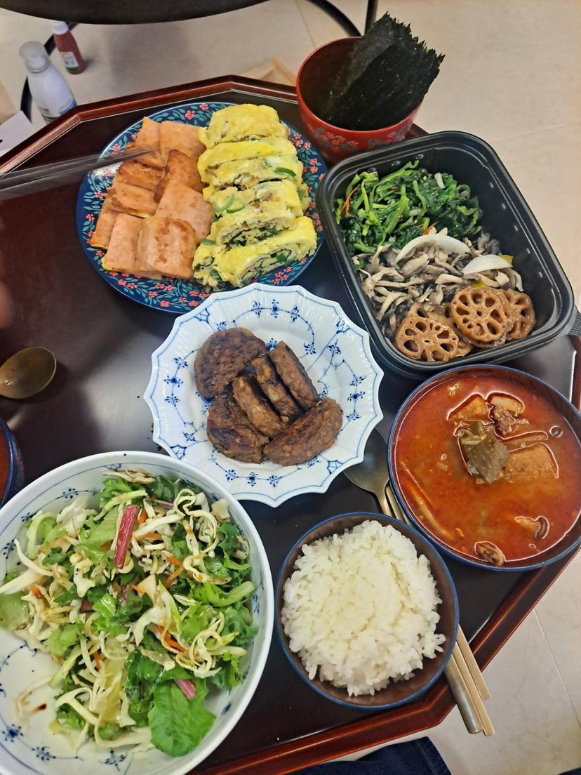 feed image