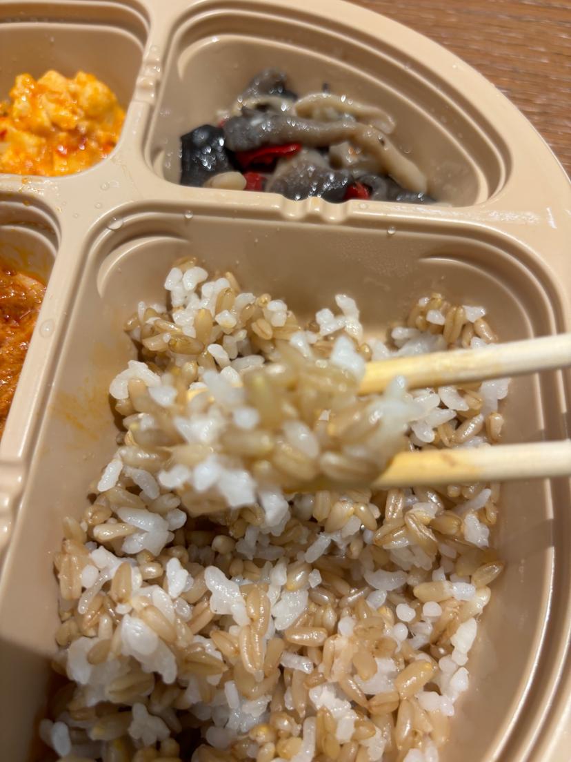 feed image