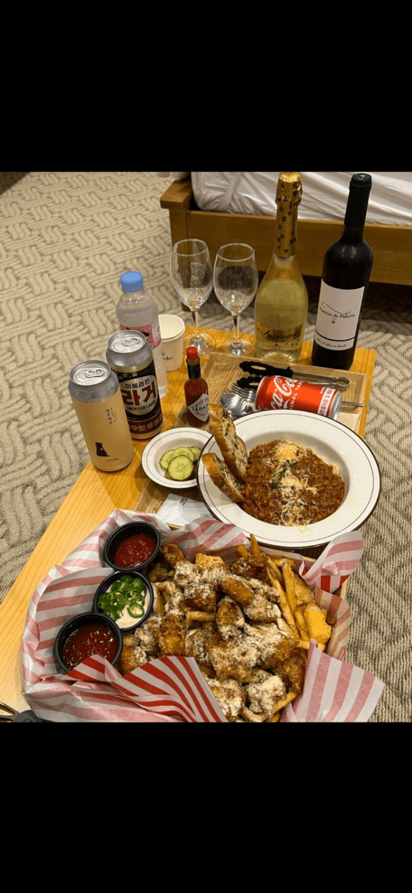 feed image