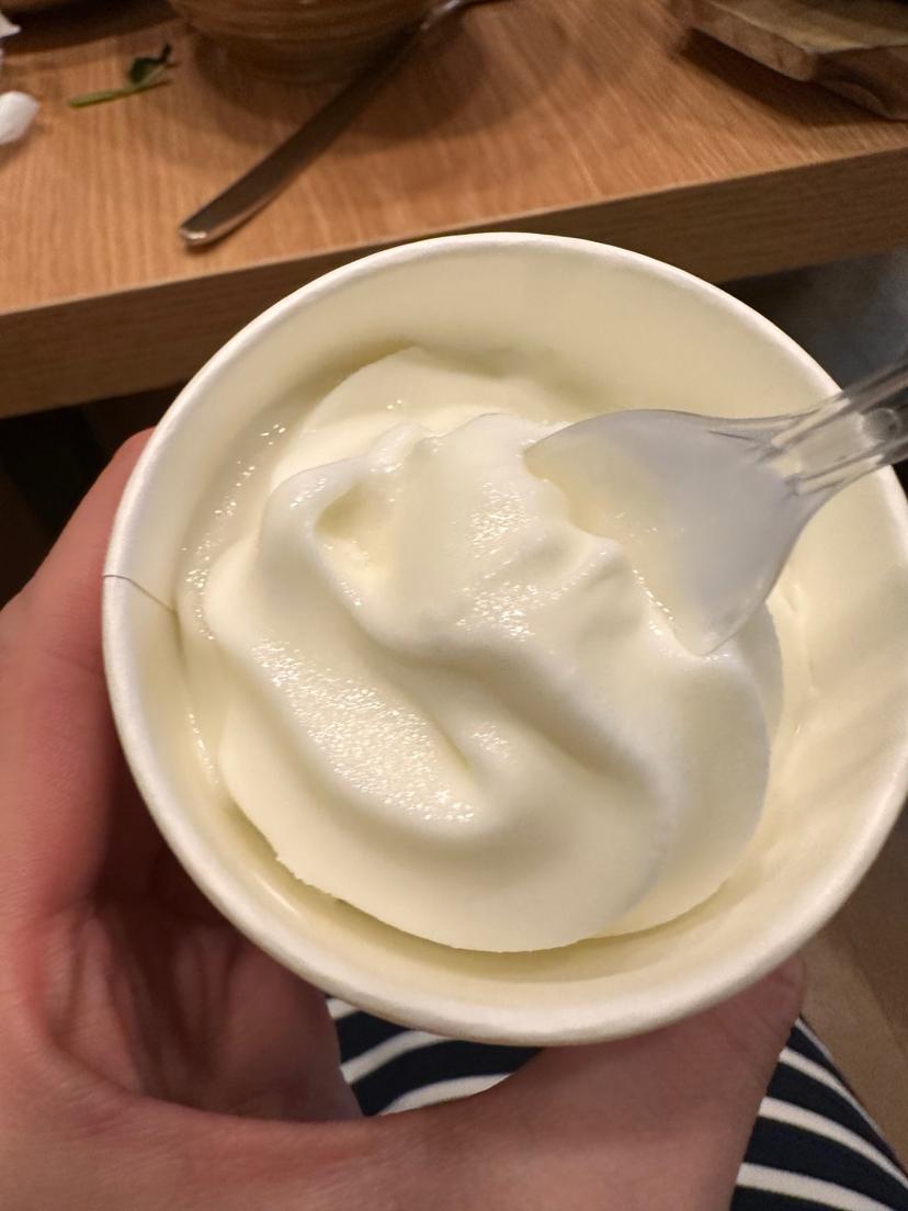 feed image