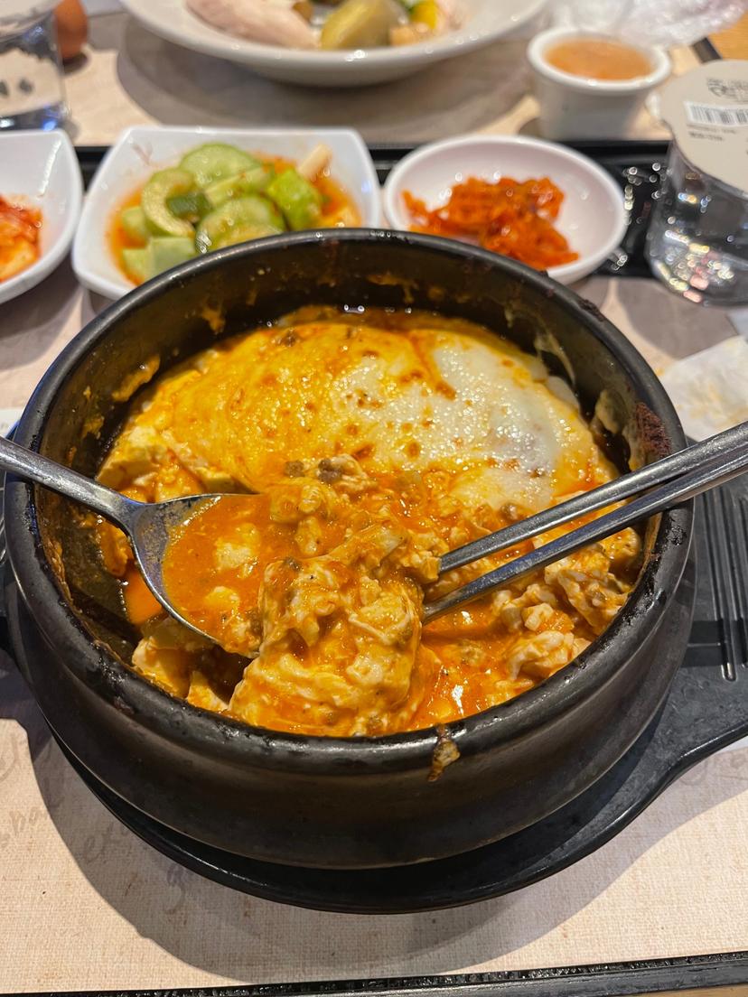 feed image