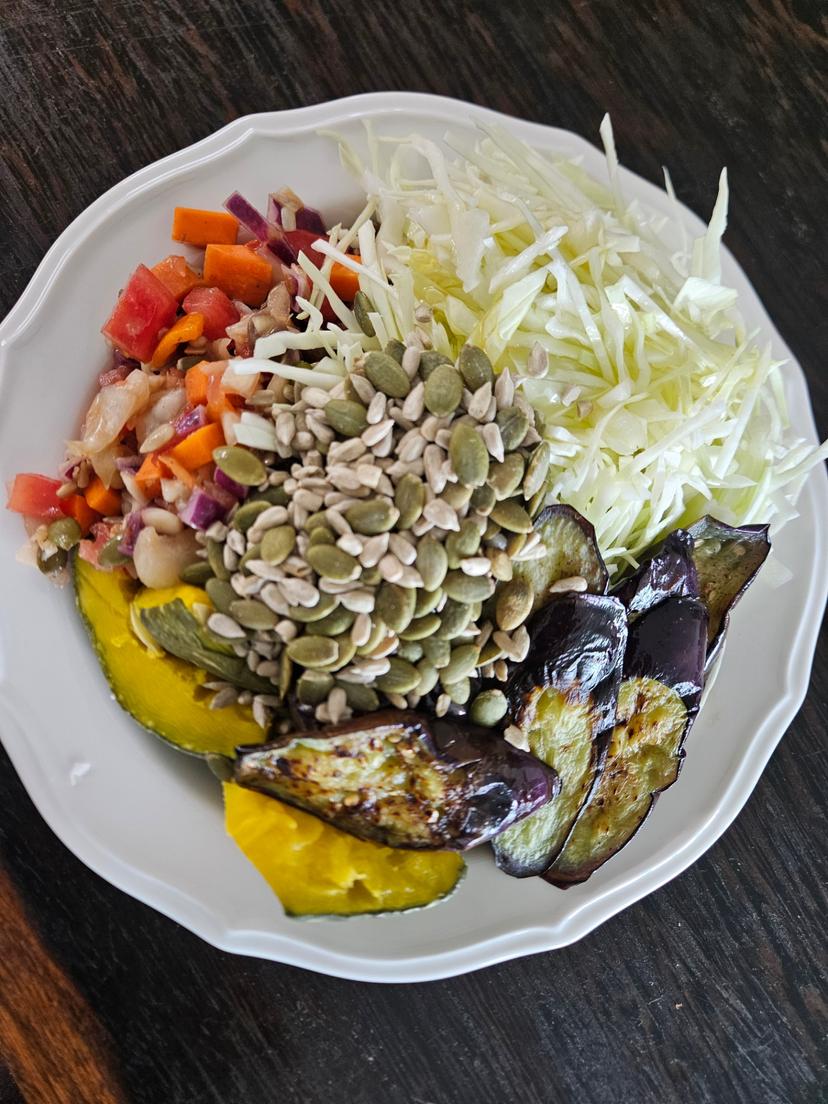 feed image