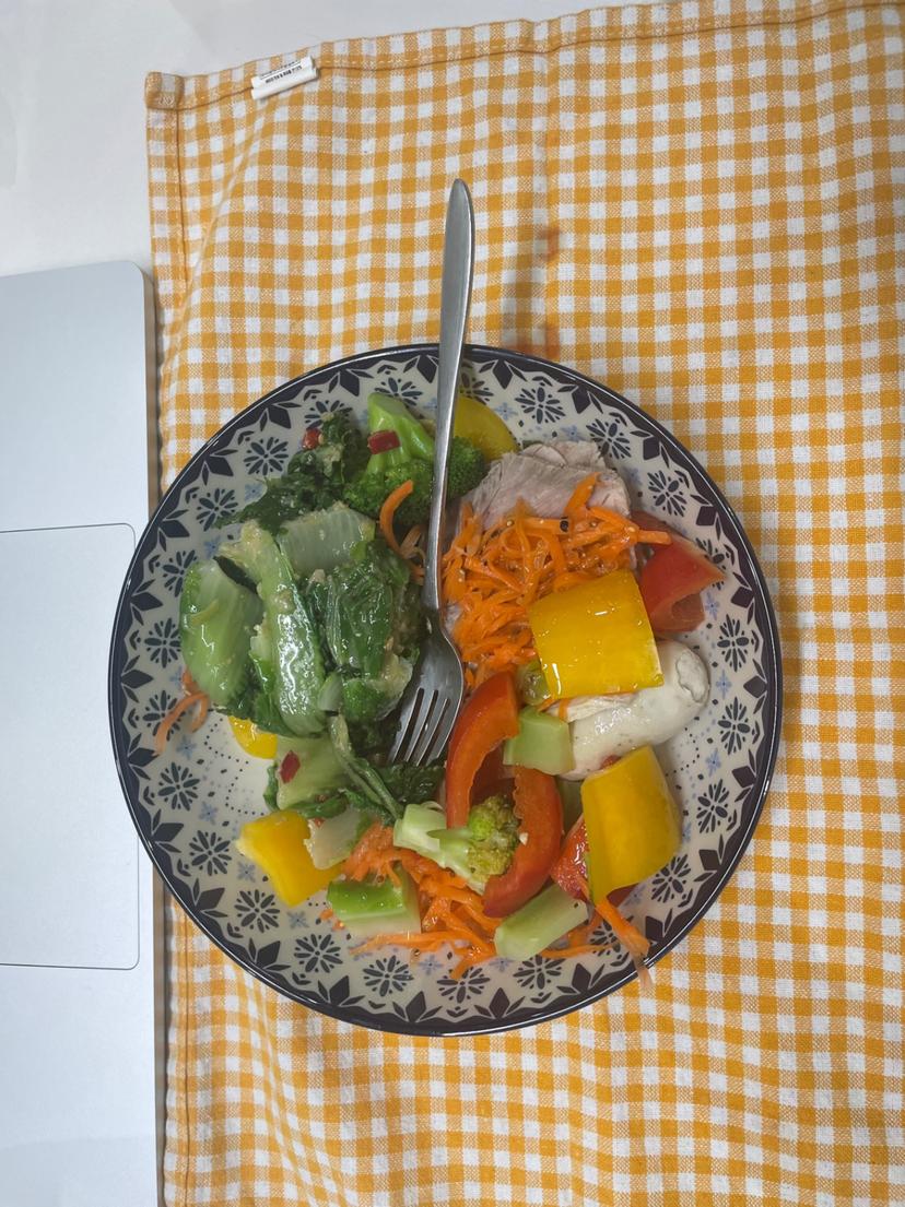 feed image