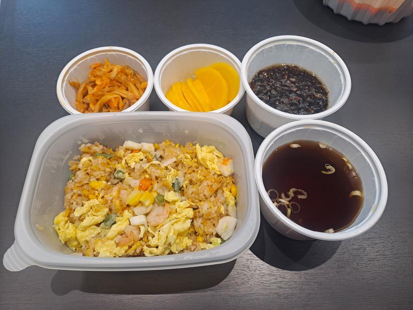 feed image