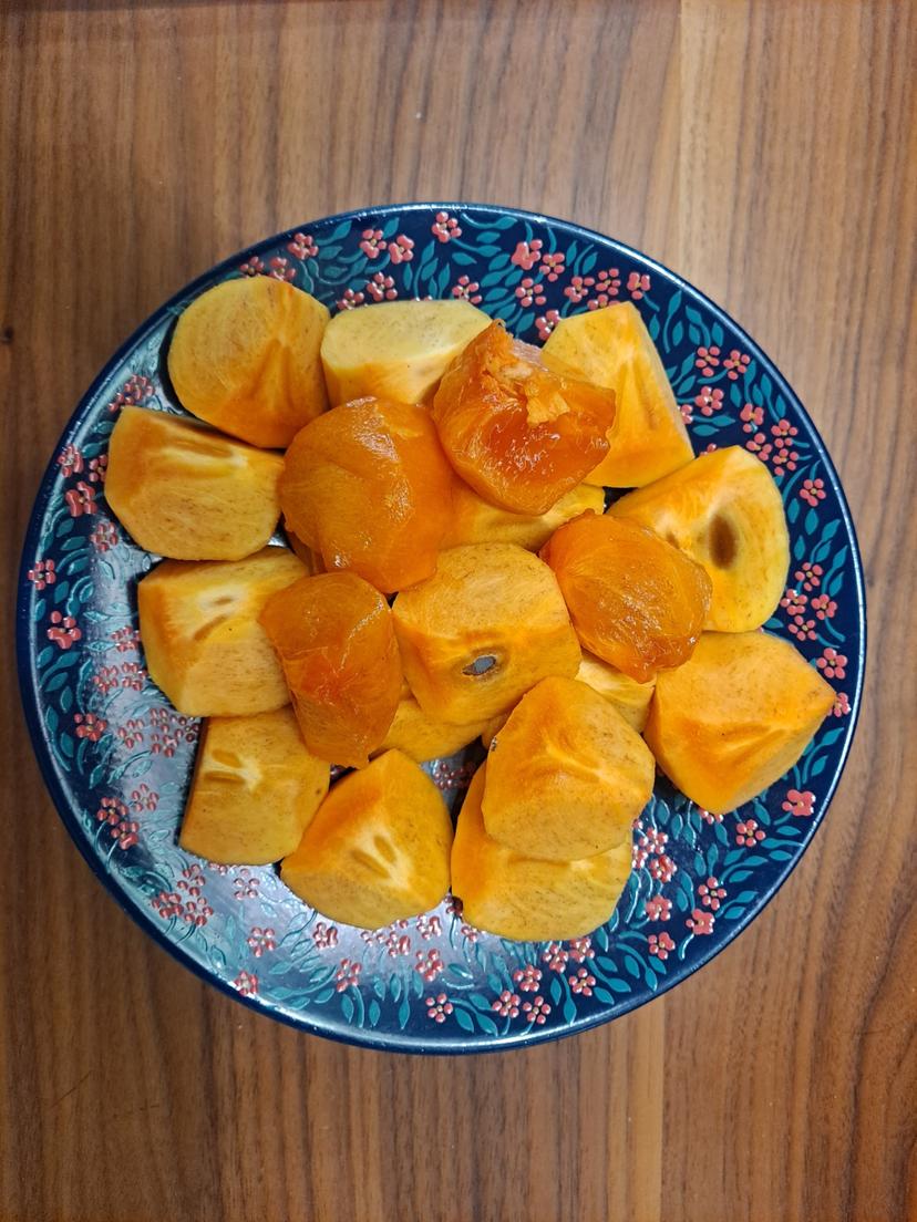 feed image