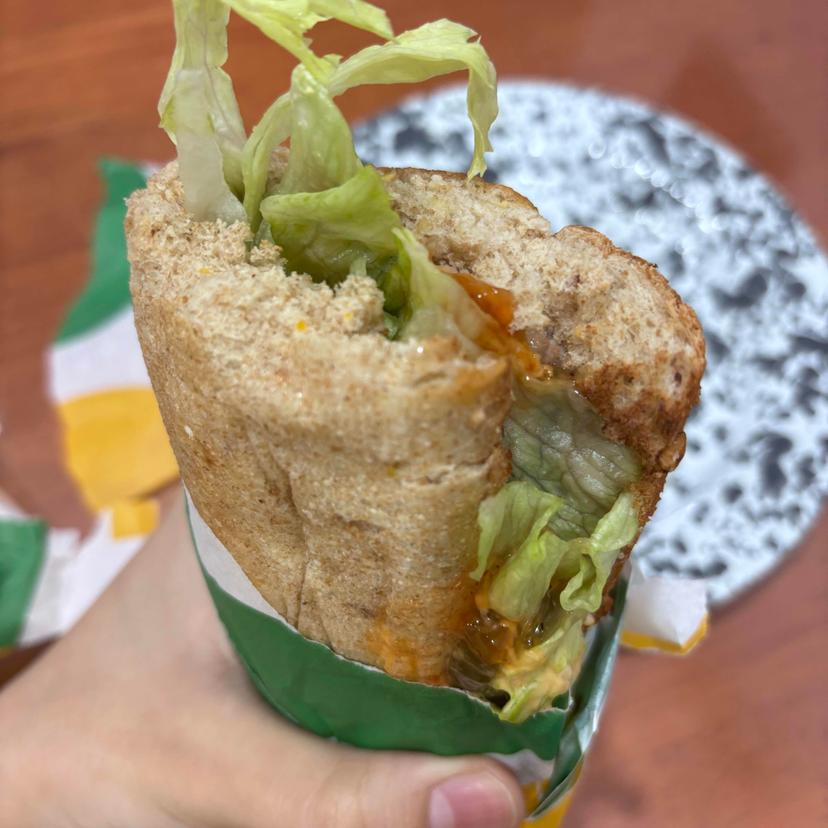 feed image