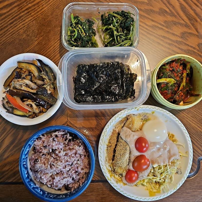 feed image