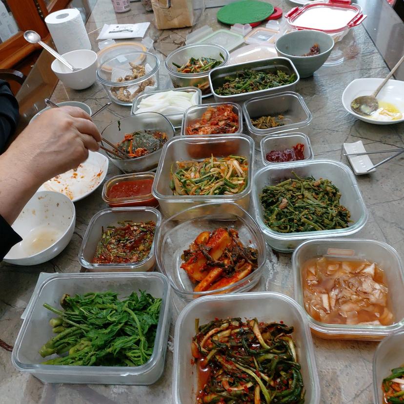 feed image