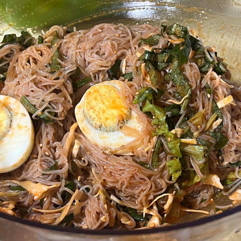 feed image