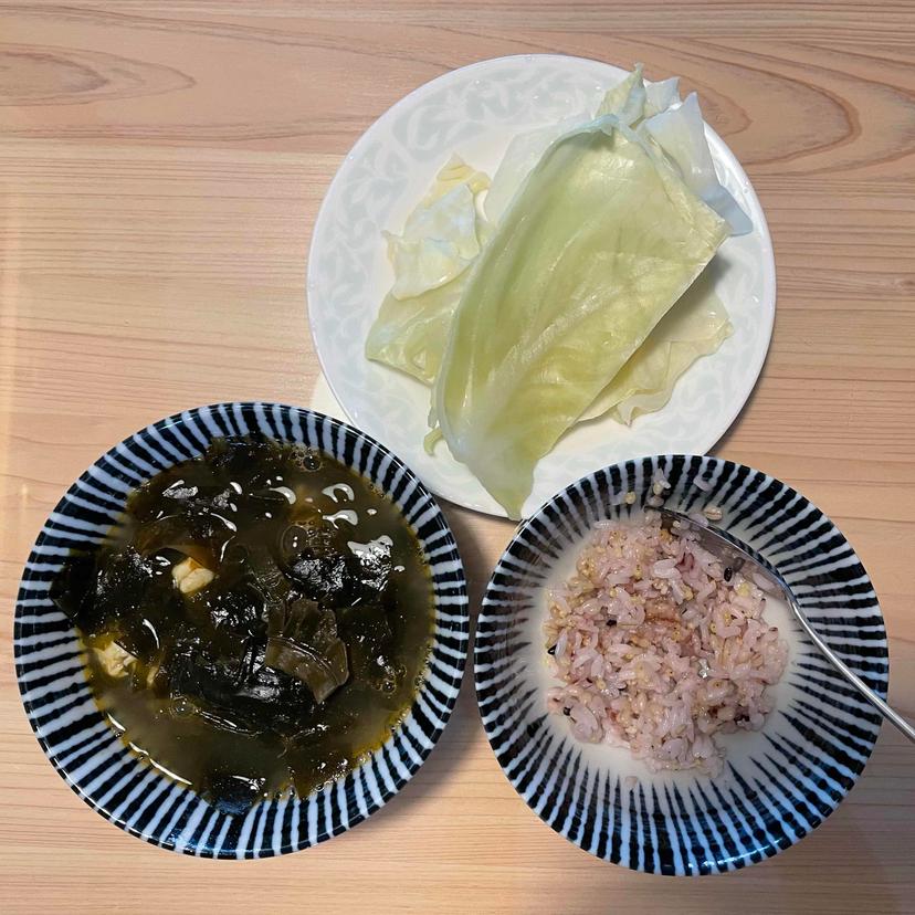 feed image