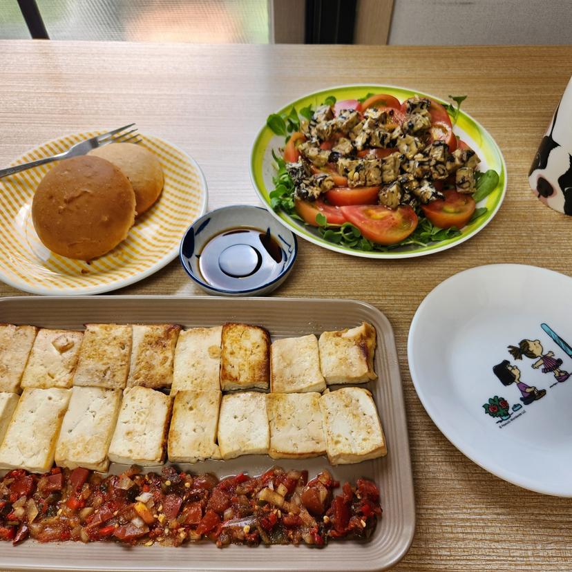 feed image