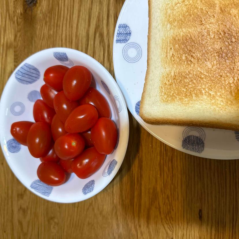 feed image