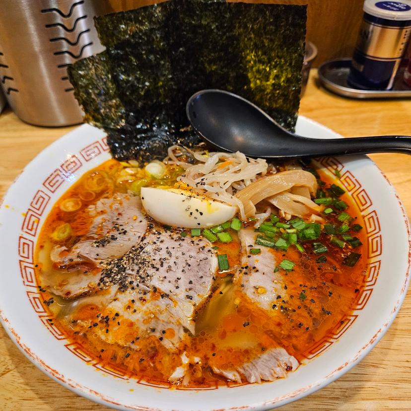 feed image