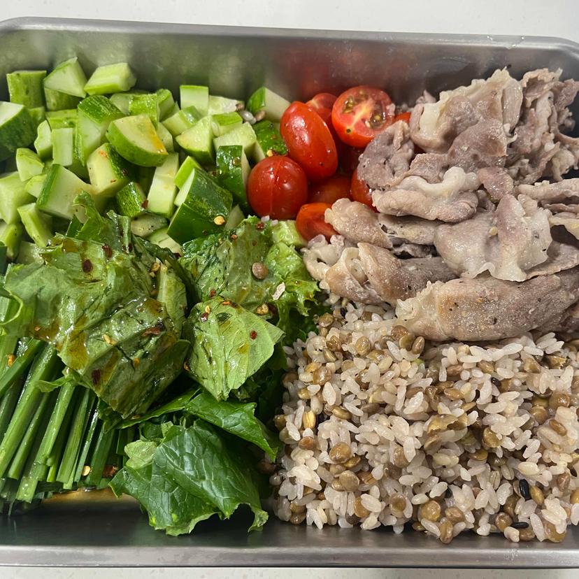 feed image