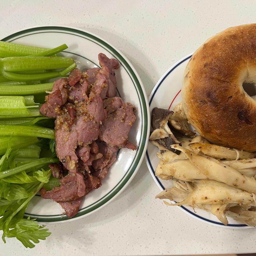 feed image