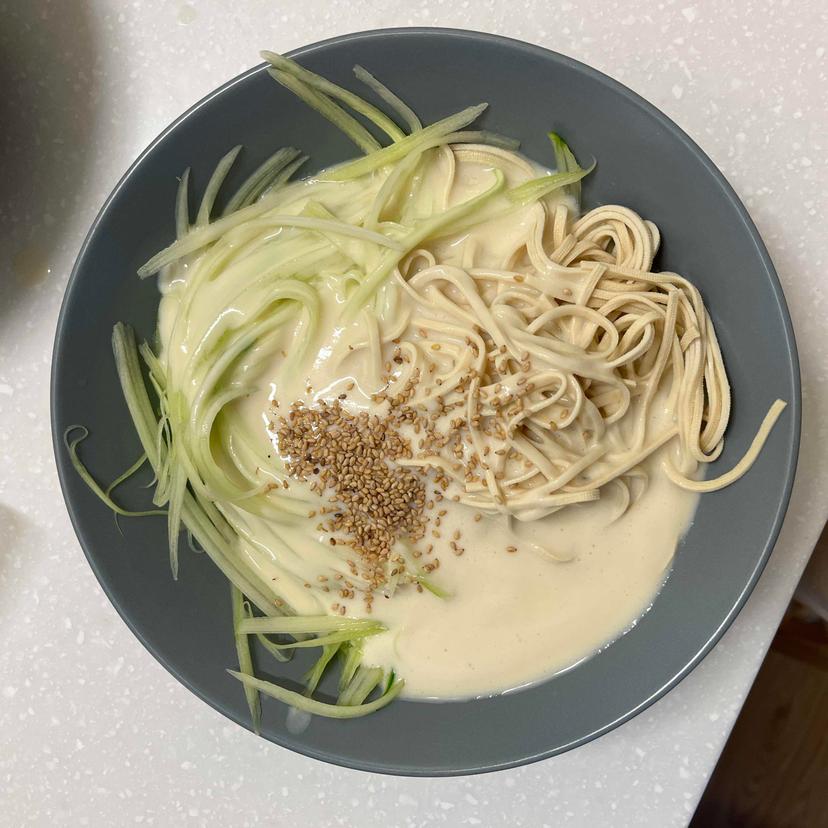 feed image