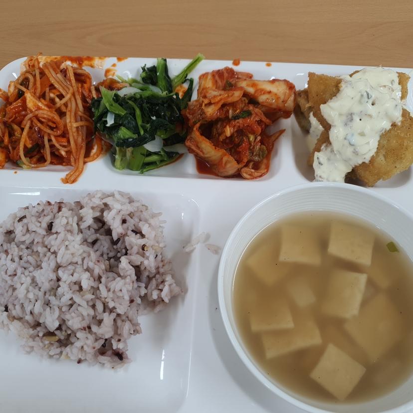 feed image