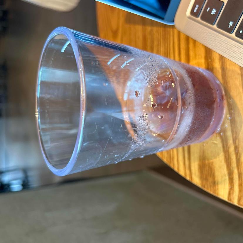 feed image