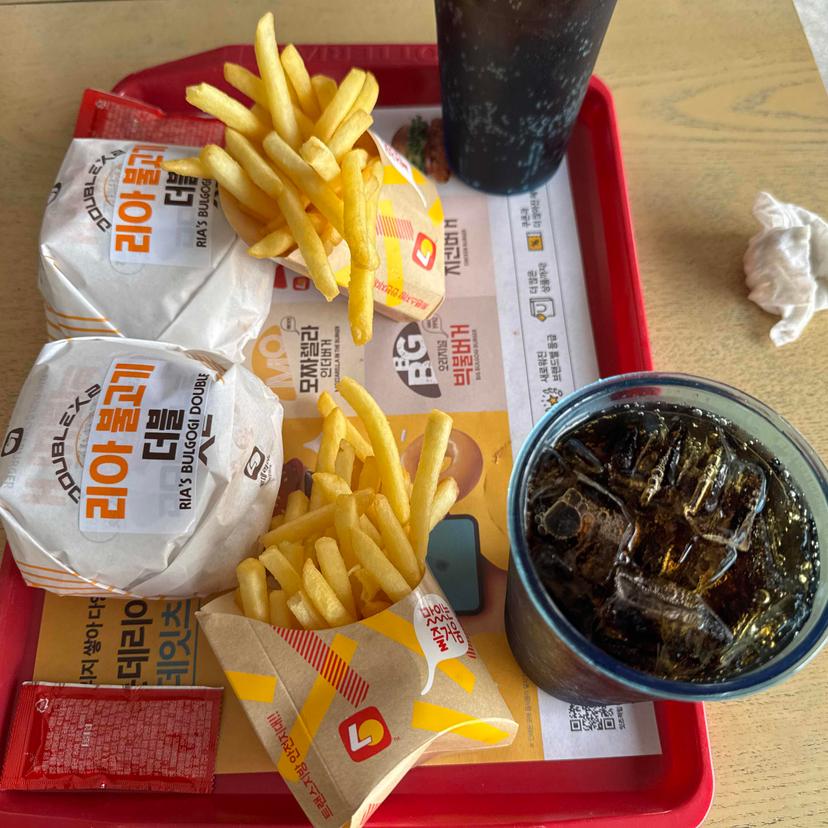 feed image